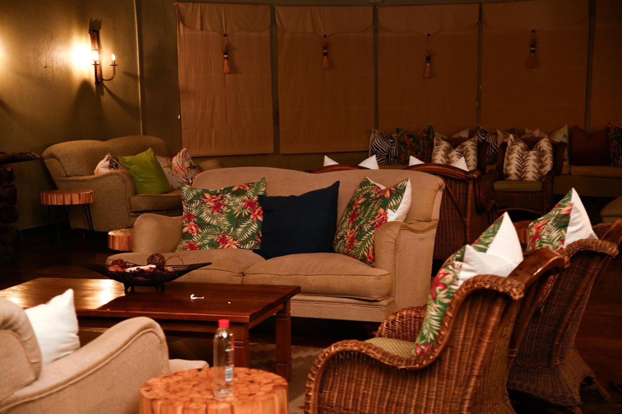 The Springbok Lodge 莱迪史密斯 外观 照片